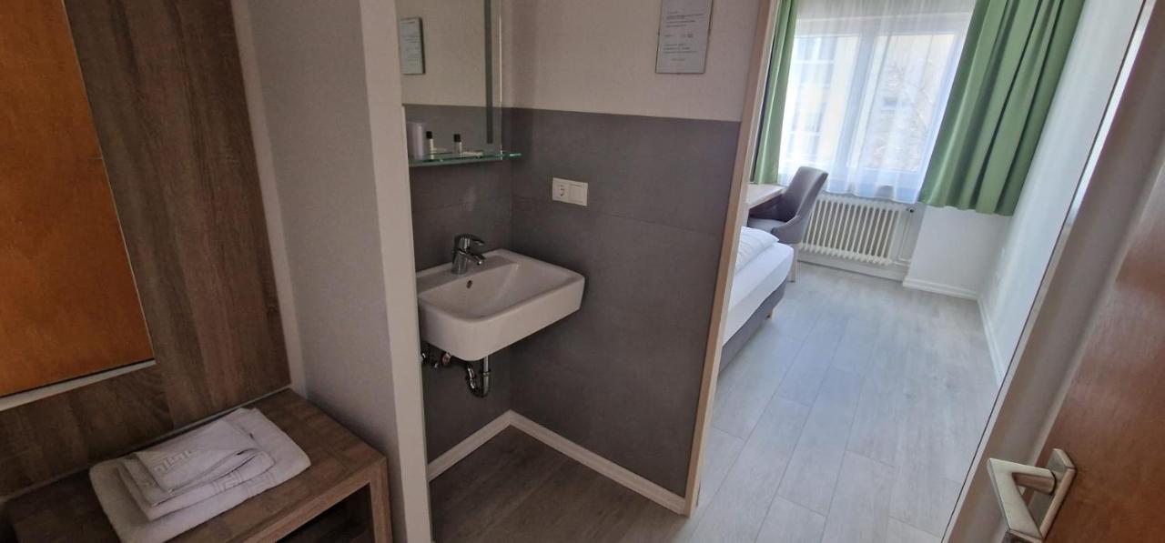 Hotel Ladage Φραγκφούρτη Εξωτερικό φωτογραφία